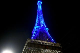 La Torre Eiffel en Gómez Palacio será uno de los monumentos en La Laguna que se iluminarán en apoyo al autismo. (EL SIGLO DE TORREÓN)