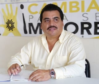 El líder del PRD en Gómez Palacio, Cecilio Campos, señaló que el plan de AMLO es poco realista.