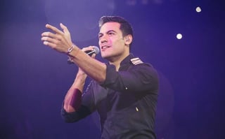 El cierre del Guerra Tour del cantante mexicano Carlos Rivera ha cambiado de fecha por el brote de coronavirus (Covid-19). (INSTAGRAM)  