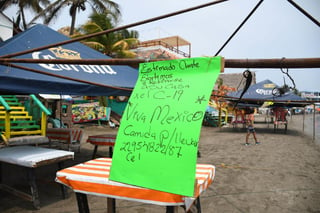 A la par, el municipio turístico de Veracruz cerró el malecón costero para evitar que cientos de personas sigan acudiendo a las playas a 'vacacionar'.
(NOTIMEX)