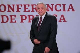 El presidente Andrés Manuel López Obrador anunció que el gobierno federal contratará por un mes los servicios de la red de hospitales privados de México y poner a disposición tres mil 300 camas de terapia intensiva para el tratamiento de casos graves de COVID-19. (ARCHIVO)