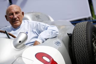 Stirling Moss, un audaz inglés amante de la velocidad y considerado el mejor piloto de la Fórmula 1, sin un campeonato, ha fallecido.