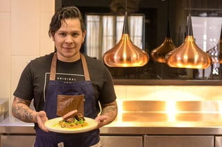 DEGUSTACIÓN. El chef Alex García te muestra un platillo que puedes cocinar en casa. (EL SIGLO DE TORREÓN / Erick Sotomayor)
