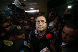  La Fiscalía General de Justicia del Estado de Veracruz detuvo a exfuncionarios del DIF estatal durante la administración de Javier Duarte de Ochoa. (ARCHIVO)