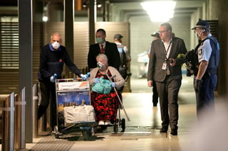El lunes, la primera ministra de Nueva Zelanda, Jacinda Ardern, afirmó haber ganado 'la batalla' contra el coronavirus, al registrar una cantidad mínima de casos –actualmente tiene mil 122, con 19 decesos-, tras haber prometido 'erradicar' la enfermedad. (ARCHIVO)