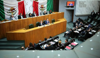  El Congreso de Nuevo León aprobó este martes reformas que instauran de forma obligatoria el Operativo Mochila, tanto en escuelas públicas como privadas de la entidad. (ARCHIVO)