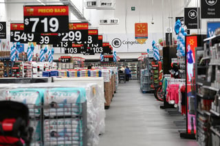 De acuerdo al reporte de Walmart de México, las ventas se ubicaron en 171 mil 334 millones de pesos. (ARCHIVO) 
