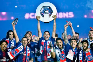 París Saint-Germain, primer lugar con un margen de 12 puntos de diferencia, no pudo revalidar el título.