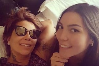 Alejandra Guzmán respondió a través de un comunicado en redes sociales, a todas las acusaciones en su contra, desmintiendo la versión de su hija Frida Sofía sobre sus adicciones y el supuesto robo que sufre por parte de sus managers. (INSTAGRAM)