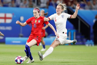 En la pasada Copa del Mundo Femenil en Francia, Estados Unidos derrotó en la semifinal a Inglaterra, para disputar la final que después ganaron. (EFE)