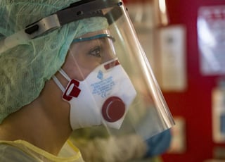 Un estudio realizado en la localidad alemana de Gangelt, considerada como el 'Wuhan alemán' por ser uno de los principales centros de la pandemia en el país, llega a la conclusión de que el número de contagios de coronavirus podría tener que multiplicarse por 10. (ARCHIVO) 
