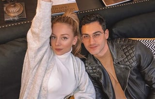 Con una íntima fotografía en su perfil de Instagram, el actor mexicano Alejandro Speitzer decidió poner fin a los rumores de romance con Ester Expósito. (INSTAGRAM)