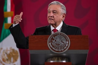 'No queremos endeudar al país, porque son deudas que vamos a heredar a futuras generaciones, se olvida que la deuda pública se traslada de generación en generación', dijo López Obrador. (EL UNIVERSAL)