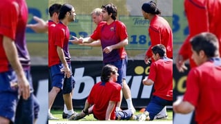 Rafael Márquez afirmó que 'era fácil' jugar en el Barcelona con Lionel Messi, Ronaldinho Gaúcho, Xavi, Iniesta, Piqué, Puyol, Edmilson y Víctor Valdés. (ESPECIAL)
