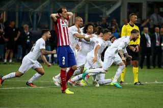 El árbitro inglés Mark Clattenburg reconoció este jueves que cometió un error a favor del Real Madrid en la final de la UEFA Champions League en 2016. (ARCHIVO)