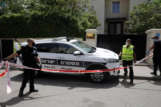  La portavoz del Ministerio de Relaciones Exteriores de China, Hua Chunying, lamentó hoy la muerte del embajador Du Wei, quien fue encontrado sin vida este domingo en su casa en la ciudad de Herzliya, al norte de Tel Aviv. (AP)