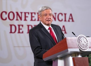 López Obrador llamó a la sociedad para que siga actuando con responsabilidad ante la crisis sanitaria por COVID-19, recalcando que la reapertura a la vida normal solo será en los 'municipios de la esperanza'. (EL UNIVERSAL)