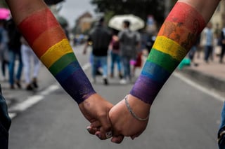 Los casos fueron de jóvenes gay de entre 18 y 25 años de edad, de los cuales uno era de Saltillo, dos de Torreón y uno de Acuña. (ARCHIVO)