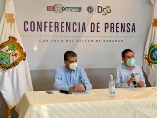 Este lunes los gobernadores de Durango José Rosas Aispuro y de Coahuila Miguel Ángel Rilquelme encabezaron la reunión interestatal de salud, que se llevó a cabo en el Centro de Convenciones de la Feria de Gómez Palacio. (ERICK SOTOMAYOR)