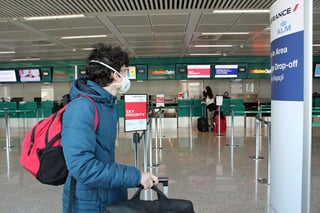 Italia procederá a reabrir todos sus aeropuertos desde el próximo 3 de junio, día de la apertura de sus fronteras, tras el cierre a causa de la pandemia de coronavirus. (ARCHIVO) 