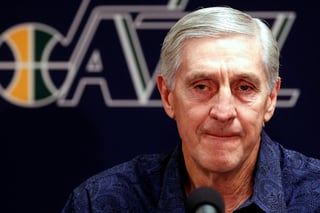 El Jazz de Utah fue el equipo encargado de confirmar el deceso de quien fuera su coach durante más de dos décadas. (ARCHIVO)