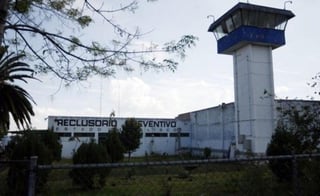 Una riña al interior del Reclusorio de Sentenciados en el Complejo Penitenciario de Puente Grande provocó una intensa movilización policiaca en el oriente de la Zona Metropolitana de Guadalajara. (ARCHIVO)
