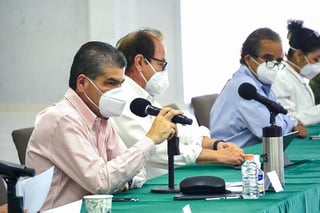 El mandatario señaló que especialmente la ciudad de Torreón concentra los nuevos contagios virales, ante los cuales se han visto en la necesidad de desplegar una toma aleatoria de pruebas. (EL SIGLO DE TORREÓN)