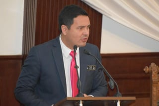 El legislador Gerardo Aguado, pidió a las universidades flexibilidad para concluir carrera y titulación, ya que la pandemia ha generado menor ingresos en las familias. (ARCHIVO)
