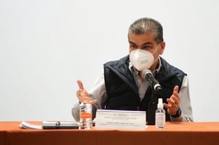 Miguel Ángel Riquelme Solís, gobernador del Estado de Coahuila, dijo no entender el motivo del rechazo de las 100 pruebas diagnósticas de COVID-19 por parte del alcalde de Ciudad Lerdo. (ARCHIVO)