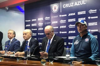 Las cuentas bancarias de Guillermo Álvarez (c), Alfredo Álvarez (d) y Víctor Garcés (i) fueron congeladas por la Unidad de Inteligencia Financiera.