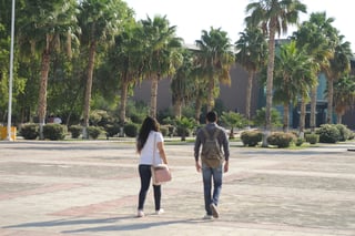 La Universidad Autónoma de Coahuila regresará a las aulas para impartir clases a sus alumnos que no cuentan con internet. (EL SIGLO DE TORREÓN)