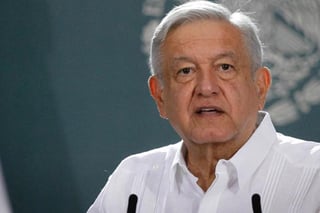López Obrador pidió a los mexicanos no confiarse, cuidarse, y solo salir de casa para lo indispensable. (EL UNIVERSAL)