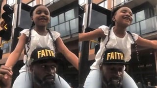 En un video que se ha hecho viral en redes sociales, el exbasquetbolista aparece junto a Gianna Floyd, la hija de seis años de George, donde ella aparece sonriendo y gritando 'Papá cambió el mundo'.  (ESPECIAL)