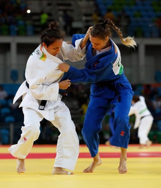 La judoca (i) ya representó al país en los Juegos Olímpicos de Río de Janeiro en el año 2016. (EFE)