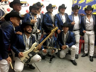 Luego de 33 años de trayectoria, Grupo Laberinto continúa su historia con una nueva generación de músicos comprometidos a seguir los pasos de los fundadores de esta agrupación que es identificada por cantar corridos de caballos. (ARCHIVO)