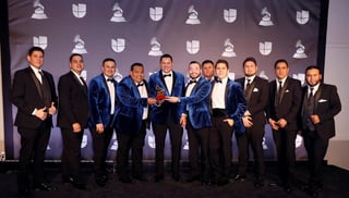 Los ganadores del Grammy Latino por el disco A través del vaso, Los Sebastianes, hablan en entrevista de su nuevo material y de su deseo por volver a ofrecer un baile en la Comarca Lagunera. (CORTESÍA)
