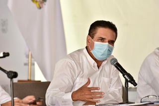 El gobernador de Tamaulipas, Francisco Javier Cabeza de Vaca, anunció que en su entidad promoverá impuestos a las empresas que, como la Comisión Federal de Electricidad (CFE), utilicen combustóleo para la generación de energía. (ARCHIVO)