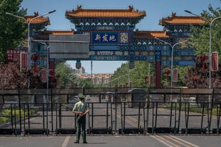 El municipio de Pekín ha pedido a los hospitales de la ciudad que realicen pruebas de ácido nucleico, test de anticuerpos. (EFE) 