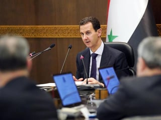 Los departamentos de Estado y del Tesoro dijeron que 39 sirios, incluidos Assad y su esposa, están incluidos en las nuevas sanciones. (ARCHIVO)