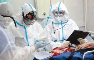 Rusia inició las pruebas clínicas de una vacuna contra el coronavirus, con la esperanza de incrementar la lucha global contra la pandemia, (ARCHIVO) 