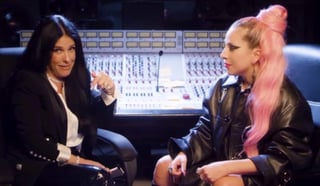 Encuentro. Martha Debayle entrevistó a Lady Gaga en Los Ángeles, California.