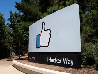 Facebook se enfrenta hoy a un boicot por parte de las empresas, quienes han retirado la publicidad debido a los mensajes de odio que la empresa permite que salgan en sus redes sociales. (EFE) 