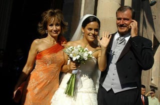 Durante su matrimonio que duró 20 años, Liliana y Vicente Fox adoptaron a sus cuatro hijos: Ana Cristina, Paulina, Vicente y Rodrigo. (TWITTER) 