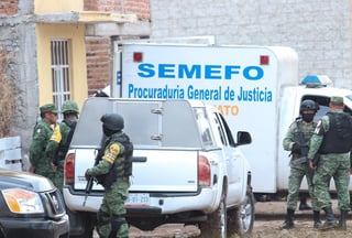 Autoridades mexicanas detuvieron a tres presuntos autores materiales de la masacre con 27 muertos en Irapuato. (EFE)