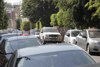 Los datos del organismo muestran que en junio pasado, el promedio de robos diarios de autos asegurados en México fue 177. Así, en el sexto mes del año se robaron 5 mil 314 autos.
(ARCHIVO)