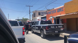 El hombre fue detenido por agentes policiales en la colonia Lázaro Cárdenas. (EL SIGLO DE TORREÓN)