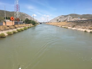 Hasta la semana pasada la Dirección de Protección Civil de Torreón no reportaba incidentes mayores en los canales de riego. (EL SIGLO DE TORREÓN)