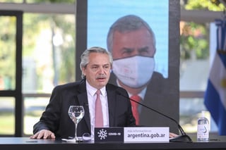 Fernández dijo que esperaba que los comités de acreedores presentaran una contraoferta a la propuesta de Argentina. (EFE) 
