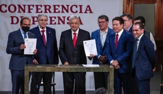 López Obrador presentó un proyecto de iniciativa de ley para reformar el Sistema de Pensiones. (AGENCIAS) 