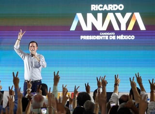 El excandidato presidencial por el Partido Acción Nacional (PAN), Ricardo Anaya, negó que haya recibido sobornos para avalar las reformas estructurales del Pacto por México durante la administración del priista Enrique Peña Nieto (2012-2018). (ARCHIVO)